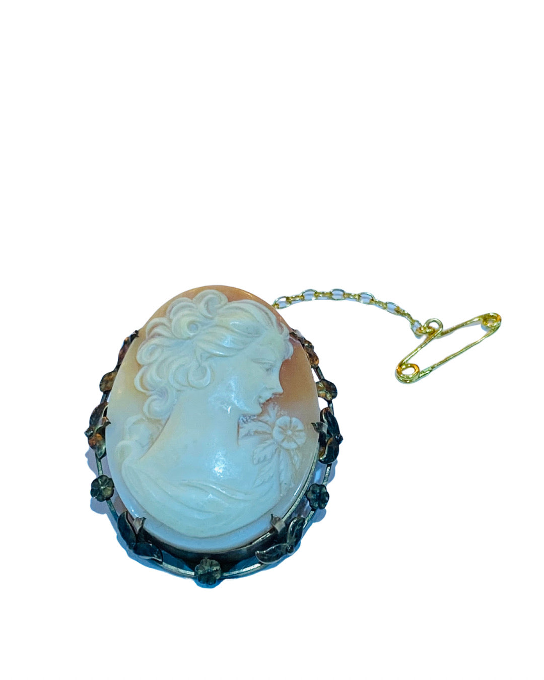 9ct Silver Gold Plated Conch Shell Cameo Brooch