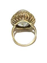 Unique Vintage 14ct Yellow Gold Mabe Pearl Cocktail Ring