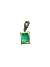 0.7ct Emerald Pendant in 9ct Yellow Gold