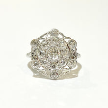 18ct White Gold Diamond Cluster Ring