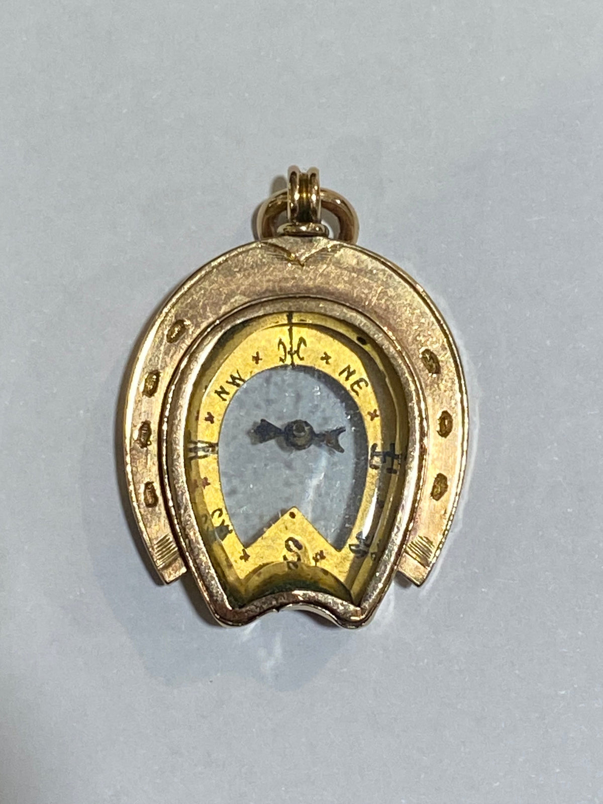10 Karat Gold Horseshoe Compass
