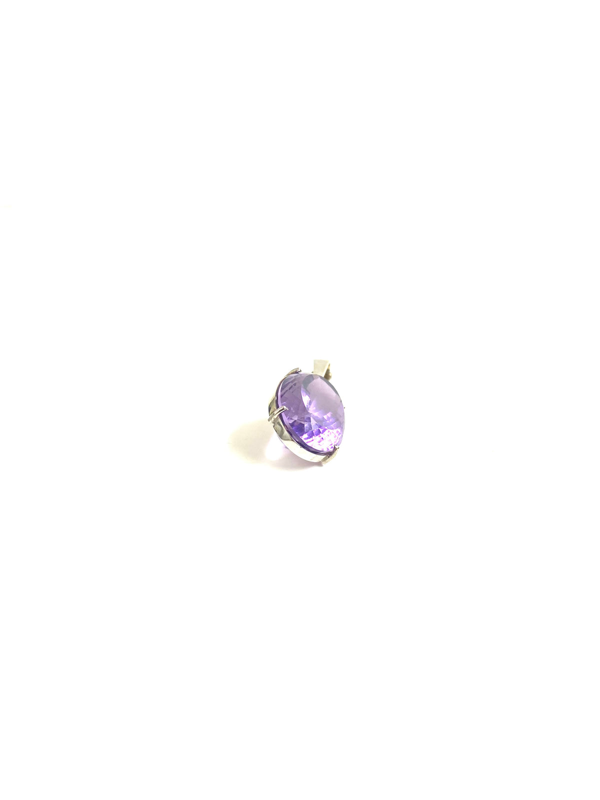 9ct White Gold 20ct Amethyst Pendant