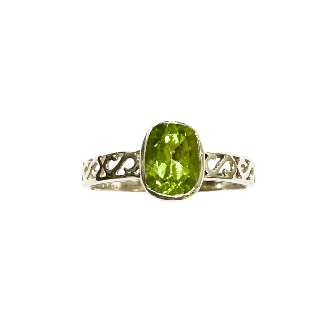 Sterling Silver Peridot Ring