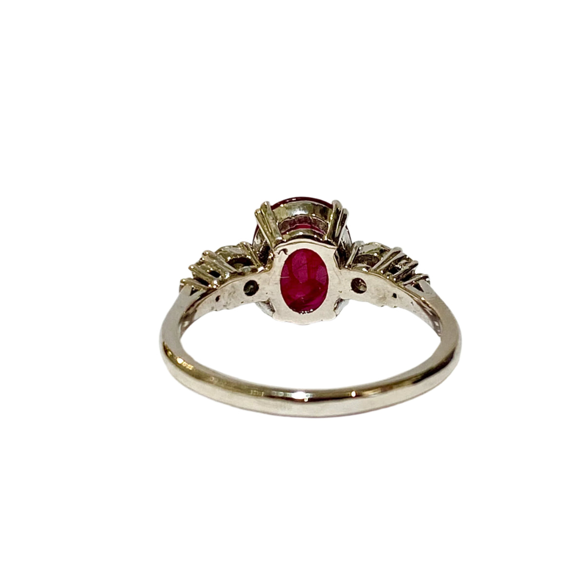 9ct White Gold Double Claw set Ruby and Brilliant cut Diamond Ring