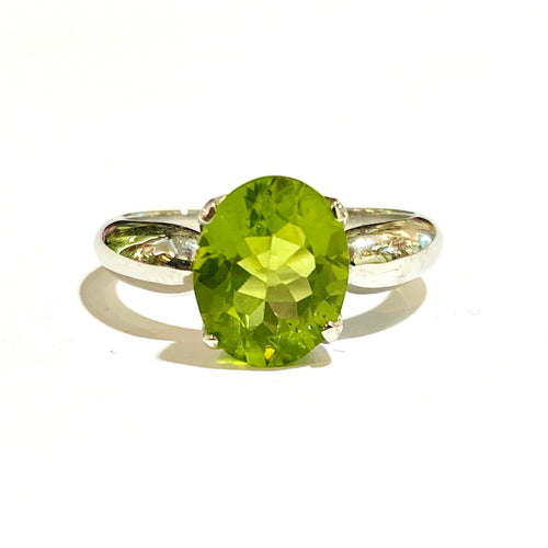 Sterling Silver Peridot Ring