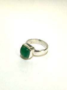 Sterling Silver 2ct Green Cabochon Tourmaline Ring