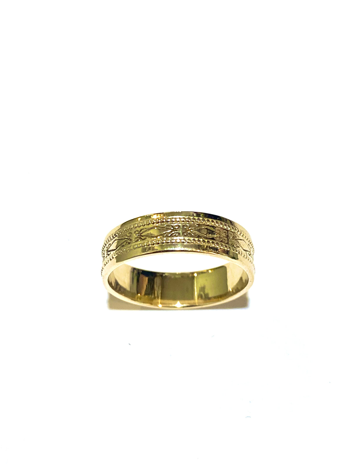 9ct Gold Engraved Band