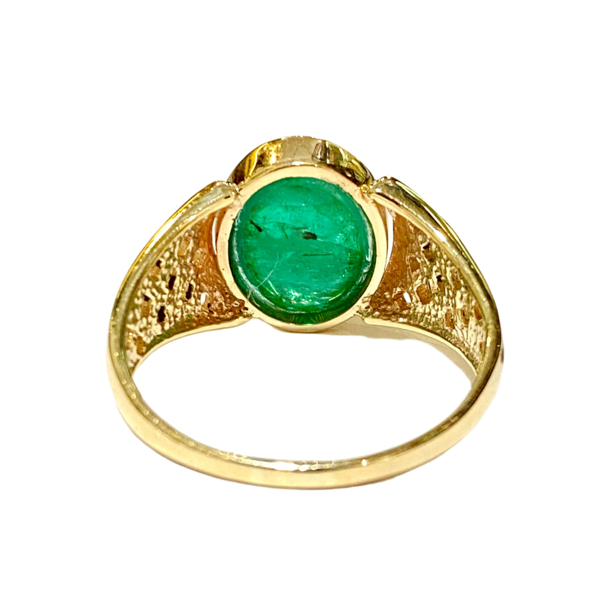 9ct Yellow Gold Cabochon Emerald Ring
