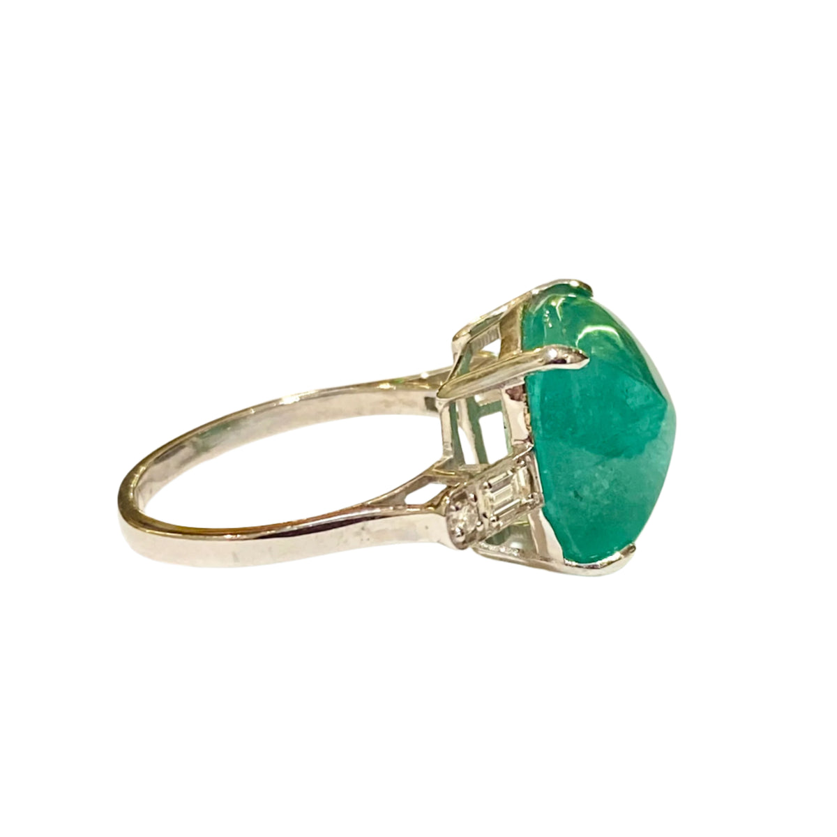 18ct White Gold Bullethead 10ct Emerald and Diamond Ring