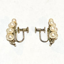 Vintage Cultured Pearl Screw On Earrings