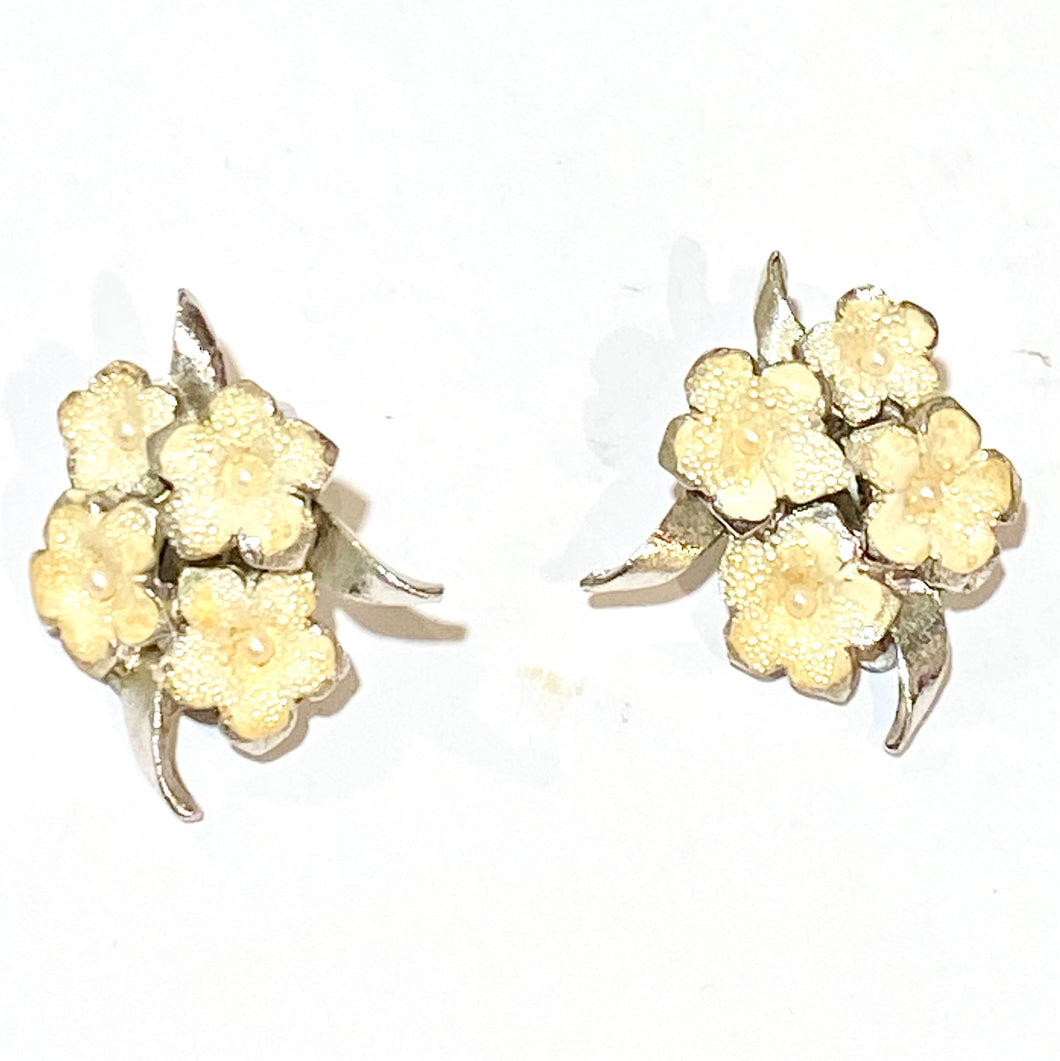Vintage ‘REIMER’ Flower Clip On Earrings