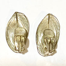 Vintage Wired German Clip On Earrings