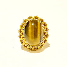 Vintage 18ct Yellow Gold Tiger’s Eye Cabochon Ring