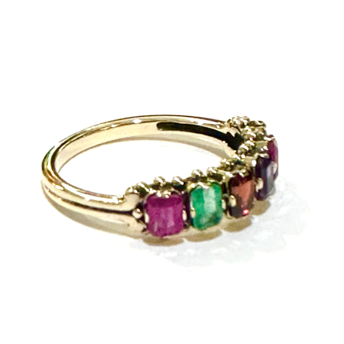 9ct Yellow Gold REGARD Ring