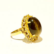 Vintage 18ct Yellow Gold Tiger’s Eye Cabochon Ring