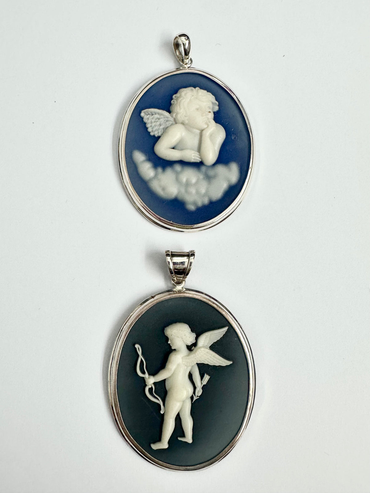 Blue and White Cameo Sterling Silver Pendant