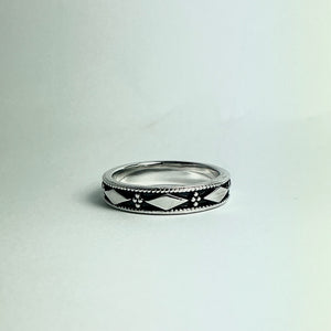 Sterling Silver  Diamond patterned Oxidised Band