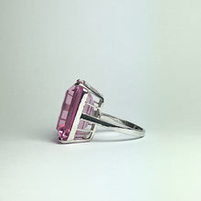 9ct White Gold Pink  Baguette Topaz Dress Ring