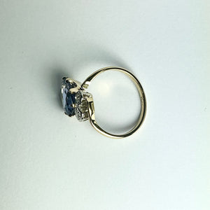 18ct Yellow Gold Diamond and Tanzanite Ring