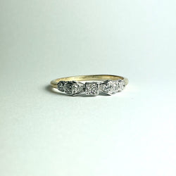 18ct Yellow Gold Diamond Bridge Ring