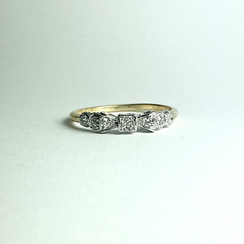 18ct Yellow Gold Diamond Bridge Ring