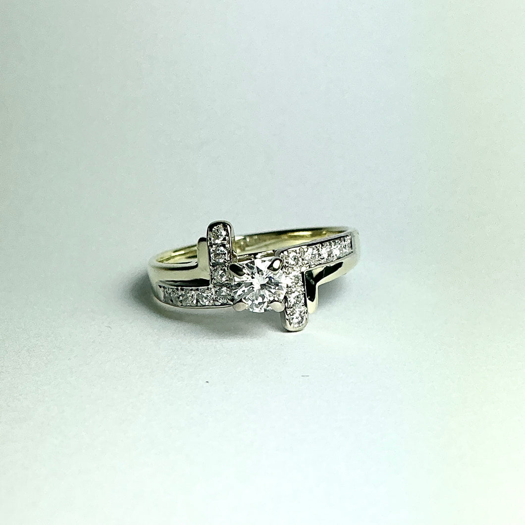 14ct Yellow Gold Diamond Dress Ring