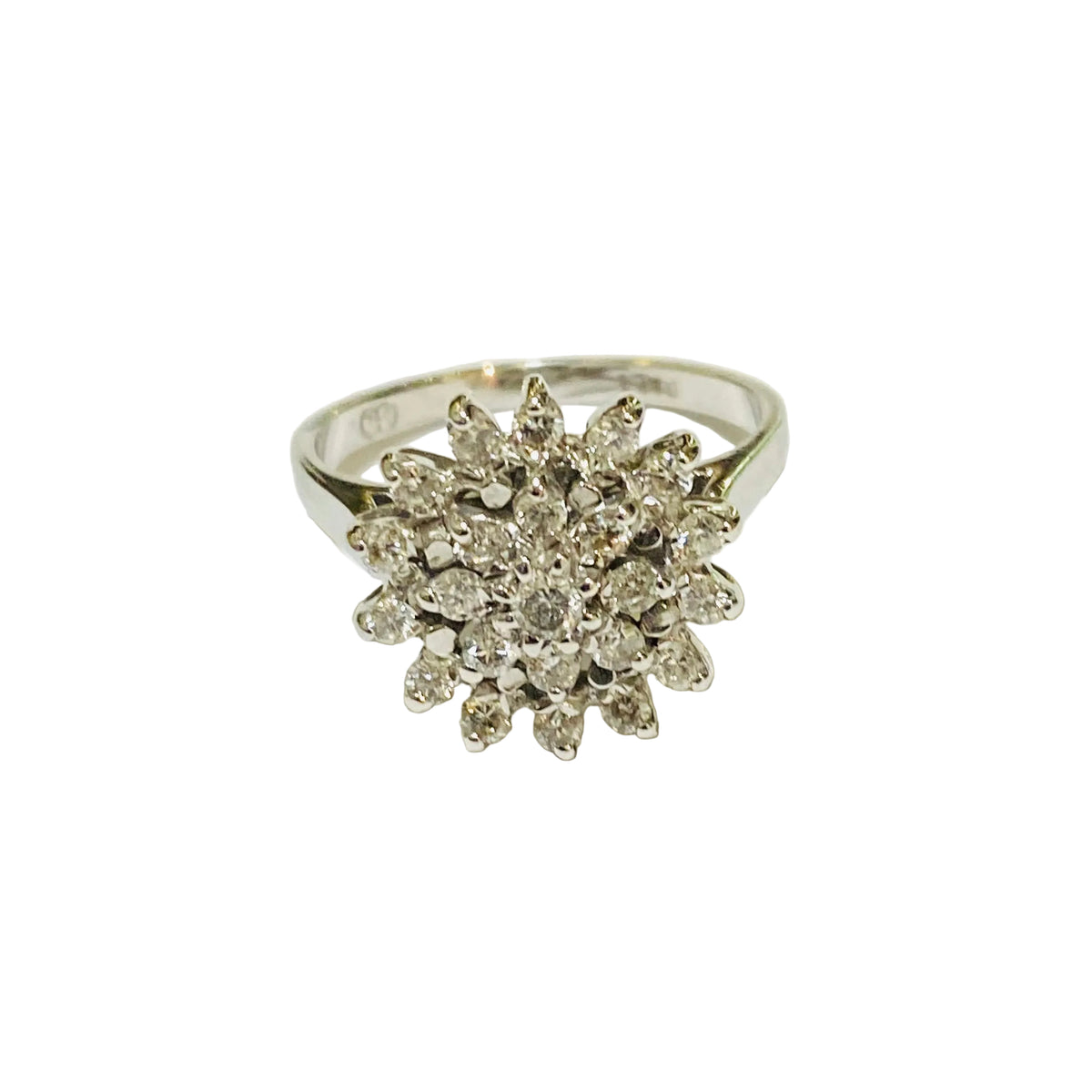 18ct White Gold 1.0ct Diamond Cluster Ring