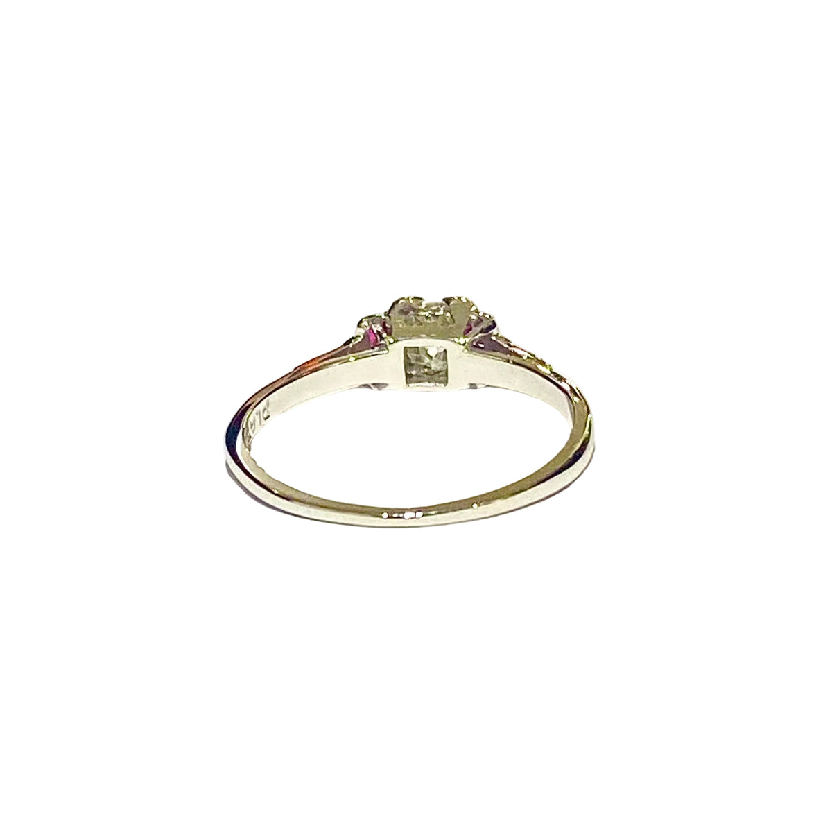 18ct White Gold Diamond and Ruby Ring