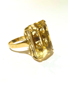 Citrine Ring in 18ct Yellow Gold