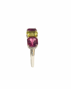 18ct White Gold Diamond and Garnet Ring