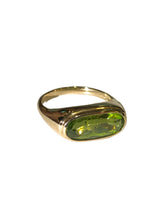 Peridot Ring in 9ct Yellow Gold