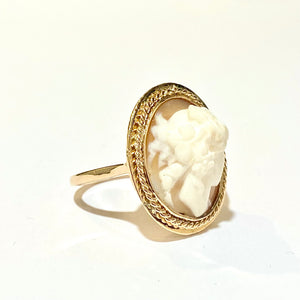 9ct Yellow Gold Cameo Ring