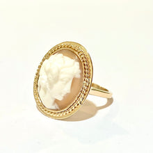 9ct Yellow Gold Cameo Ring