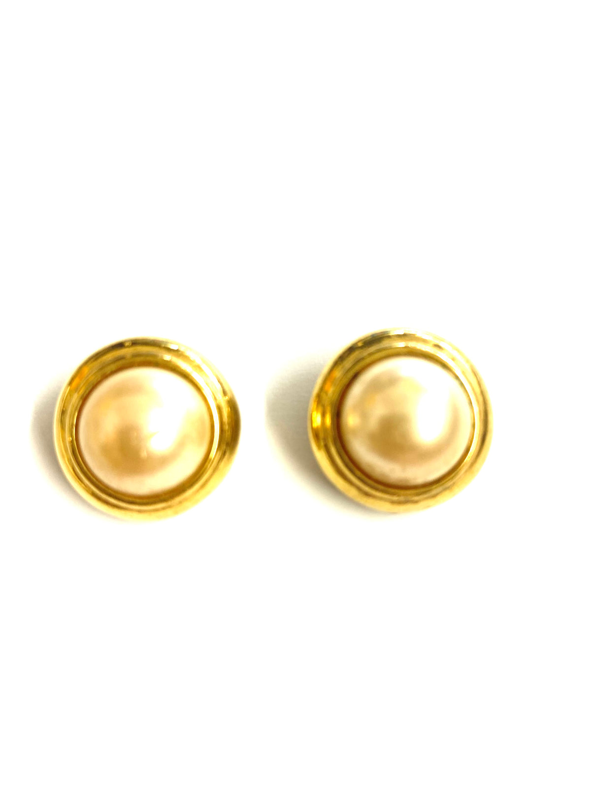 Soak pool set in base metal gold plate $150 clip on earrings