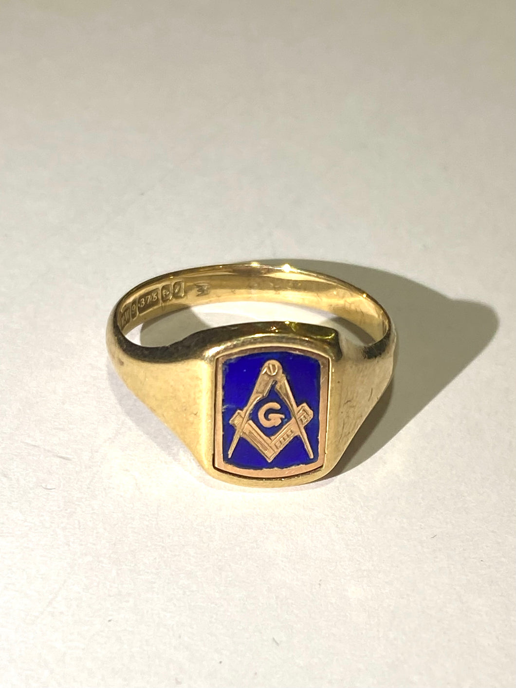 9ct Yellow Gold  Masonic Ring size W