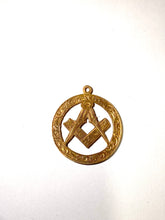 9ct Rose Gold Masonic pendant