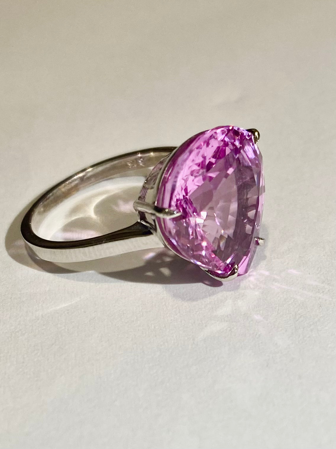 9ct White gold with 5ct Pink Topaz Ring