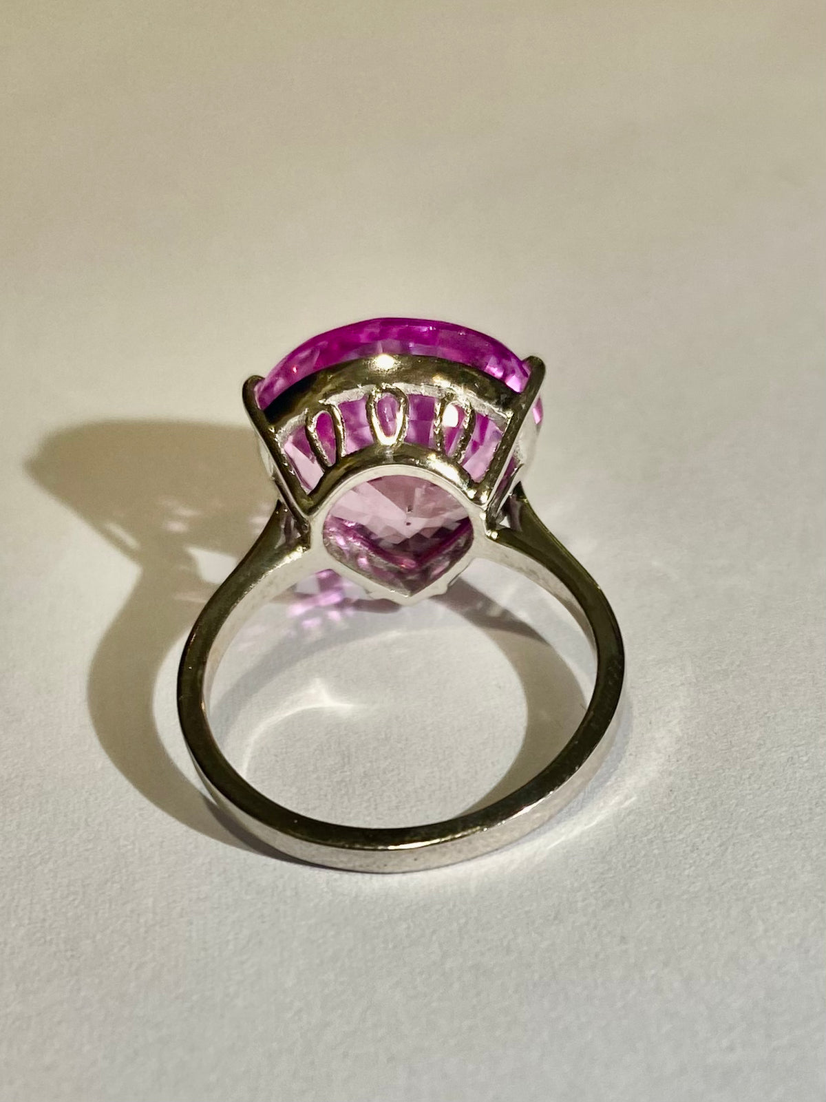 9ct White gold with 5ct Pink Topaz Ring