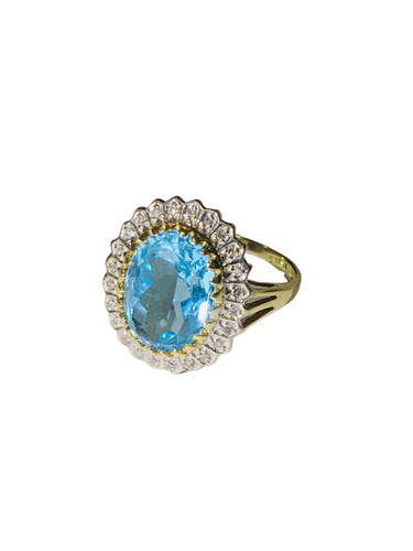 9ct Yellow Gold Claw set 5ct Blue Topaz and Diamond Dress Ring