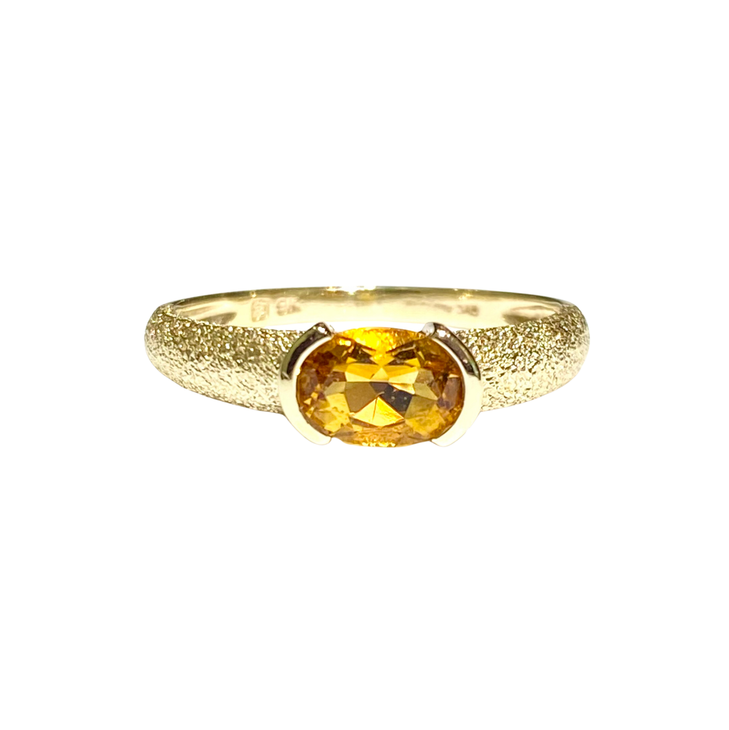 9ct Yellow Gold Oval Citrine Ring