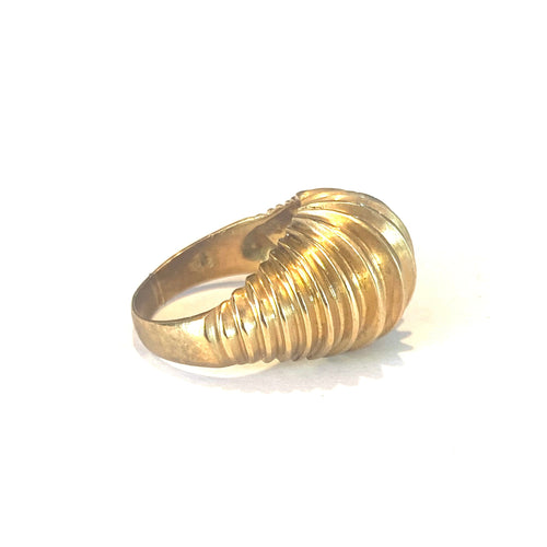 9ct Gold Ridged Ring