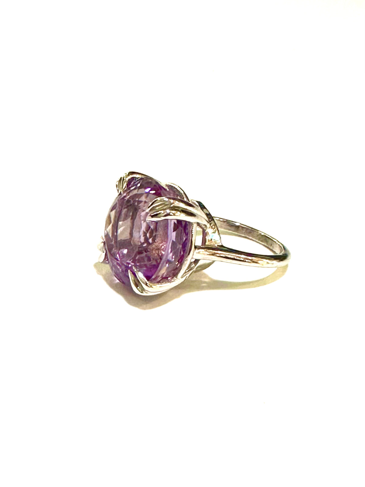 9ct White Gold Faceted Amethyst Ring