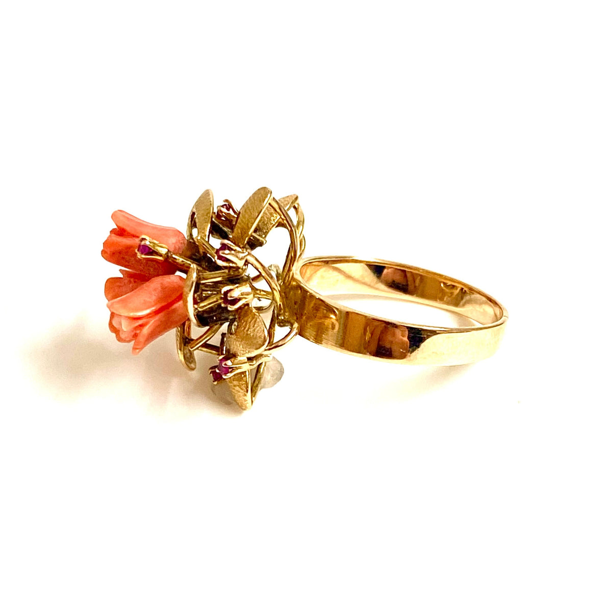 14ct Yellow Gold Coral and Ruby Ring