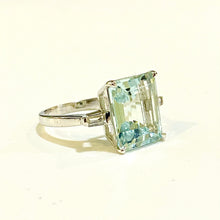 9ct White Gold Aquamarine and Baguette Diamond Ring