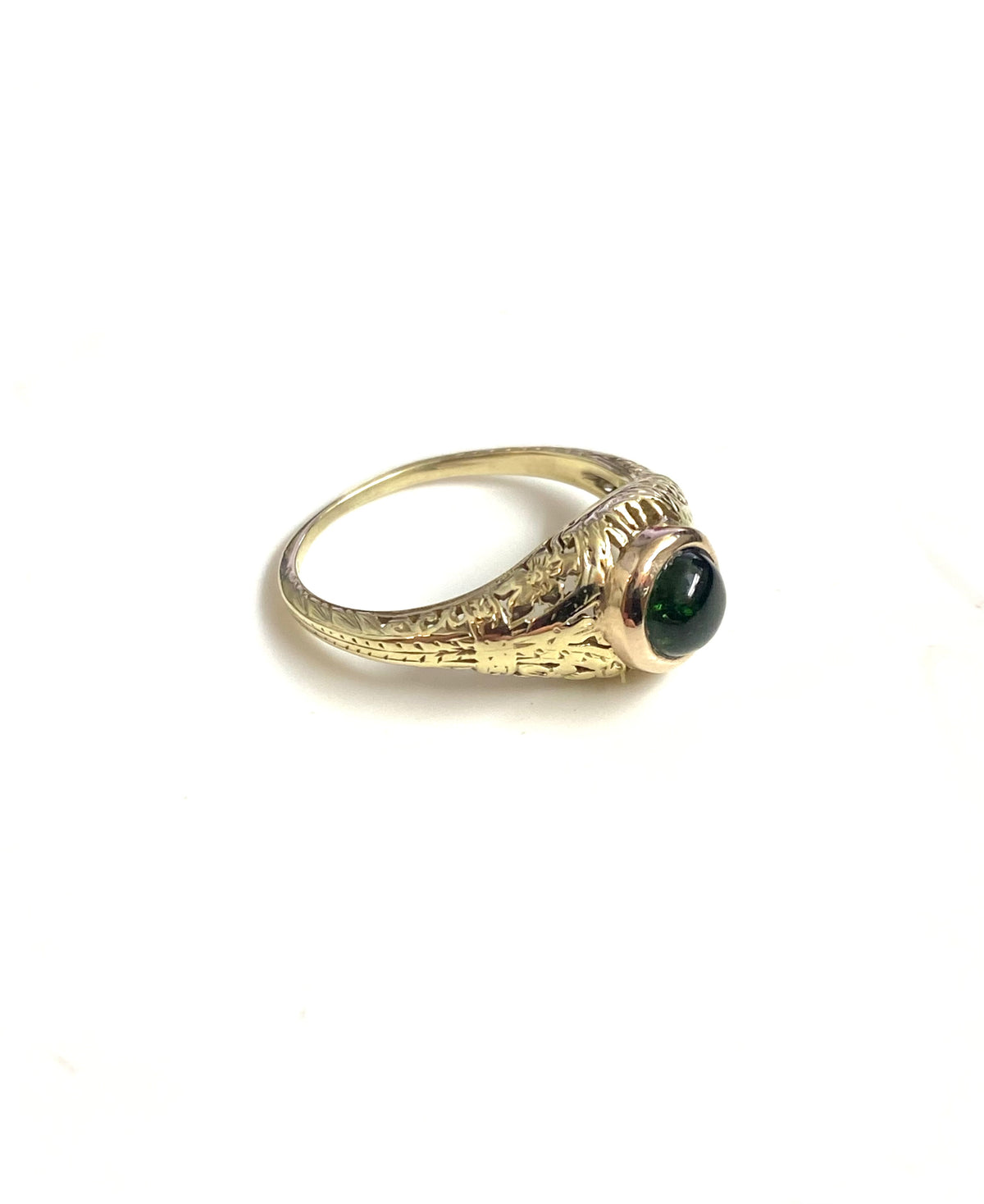 9ct Gold Tsavorite Garnet Ring