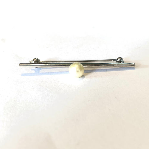 Sterling Silver Pearl Brooch