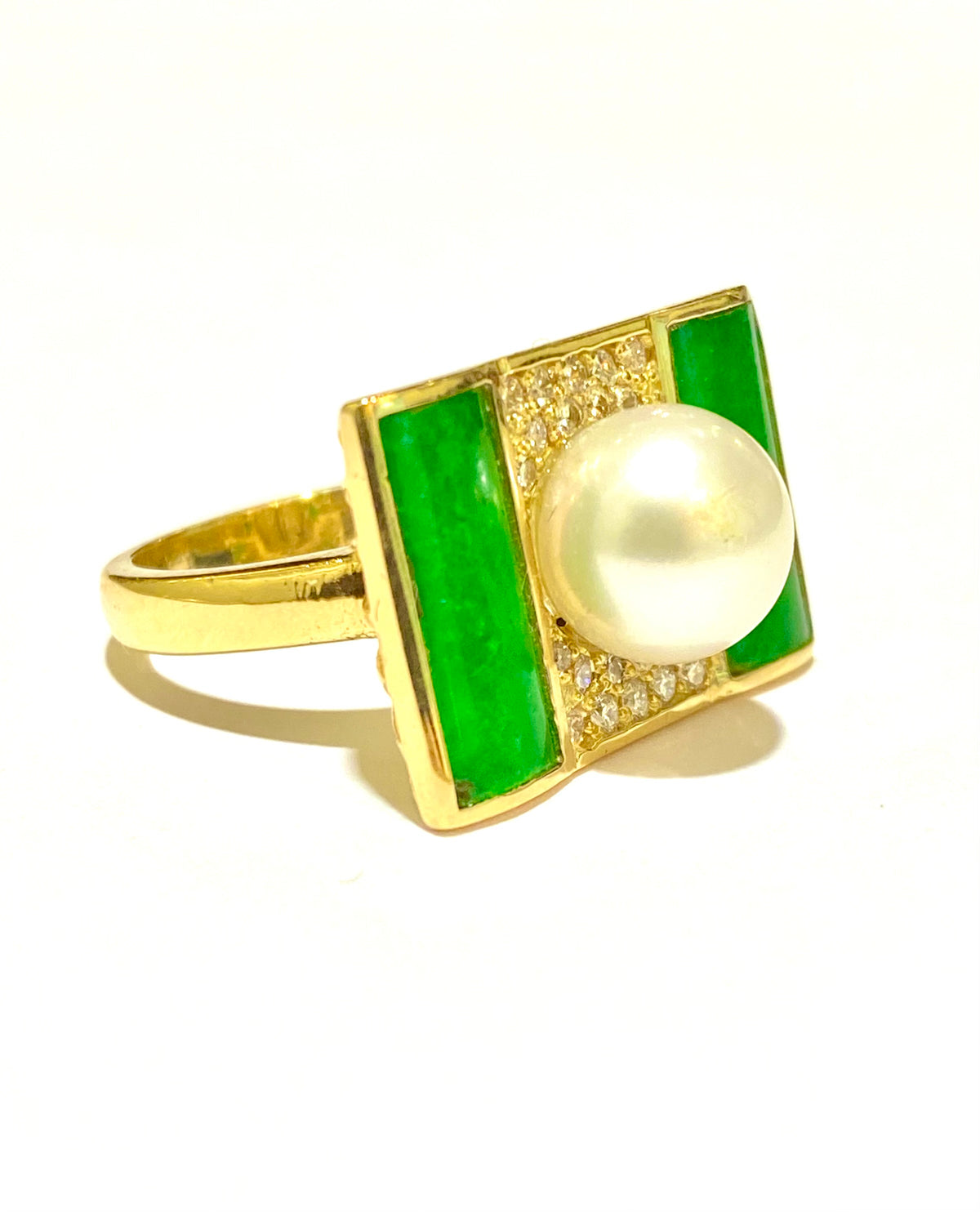 9ct Yellow Gold Diamond Jadeite Pearl Ring