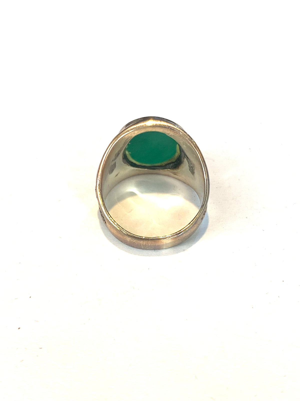 Sterling Silver Green Onyx Engraved Band Ring