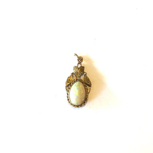 Antique 9ct Gold Solid Opal Dorothy Wager Pendant
