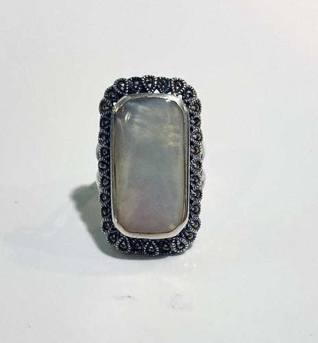 Sterling Silver Mother of Pearl Ring